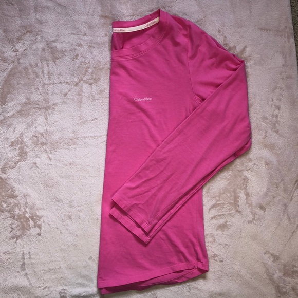 Calvin Klein Pink Sleep Shirt - Picture 2 of 4